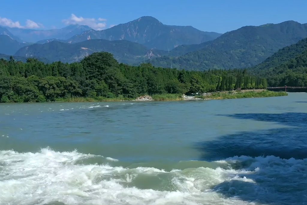 A Miracle in Human Ingenuity, Dujiangyan Water Resource Management System