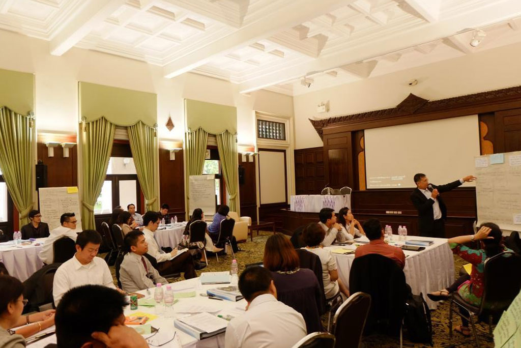 Cross-Border E-Commerce Workshop: Towards Seamless Connectivity