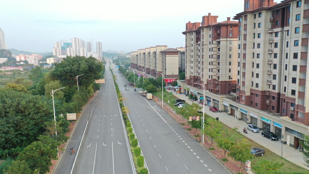 Road improvements have contributed to Chongzuo's overall development.