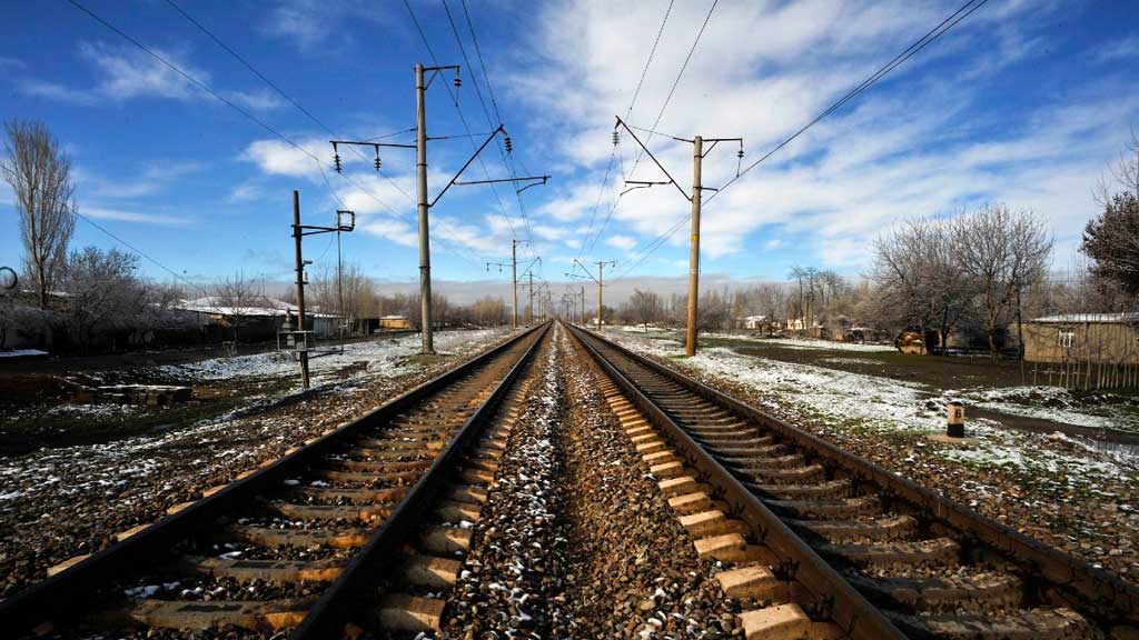 How Trade via Rail in Central Asia Can Mitigate the Energy and Climate Crises