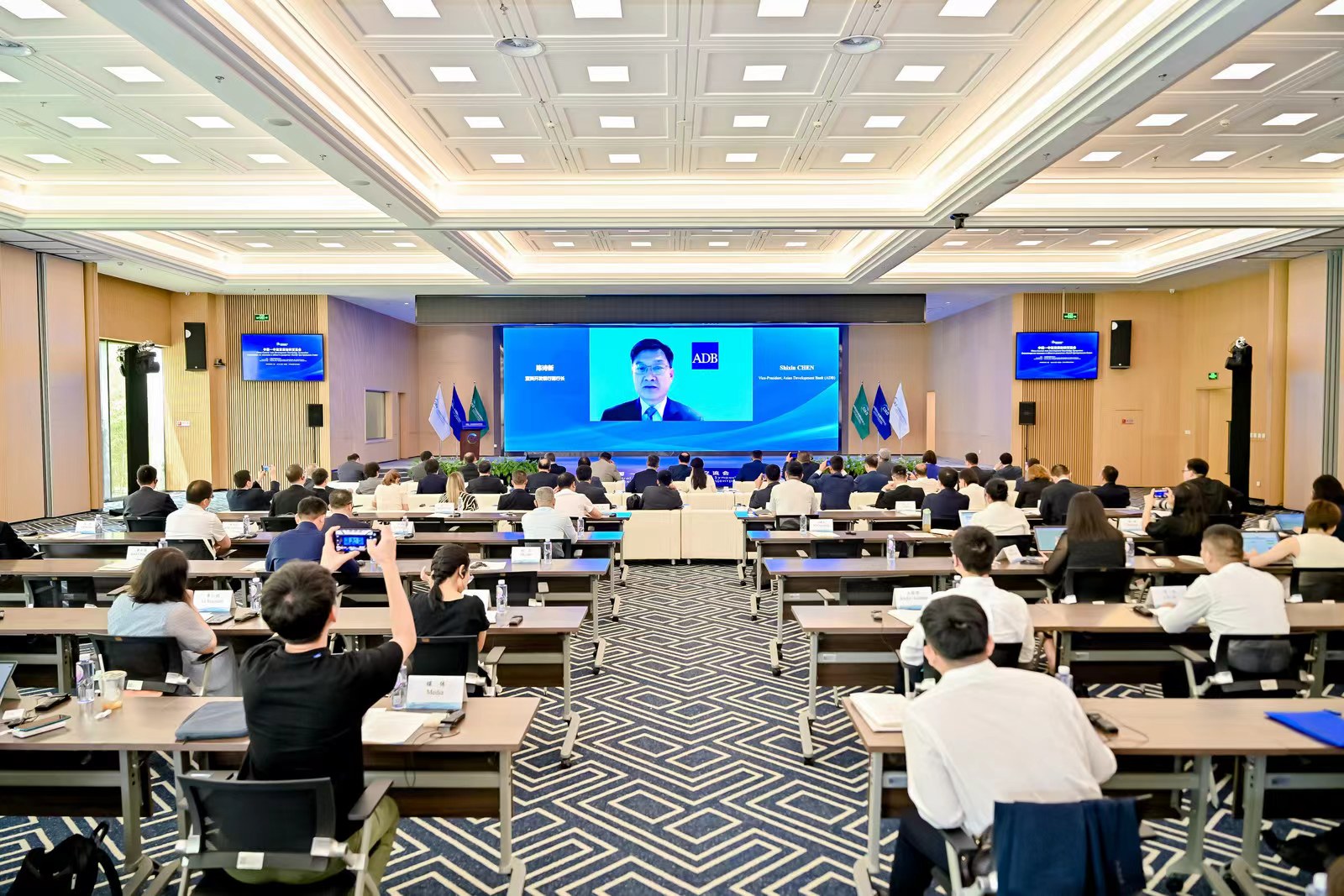 VP Shixin addresses PRC-Central Asia Development Knowledge Symposium 1