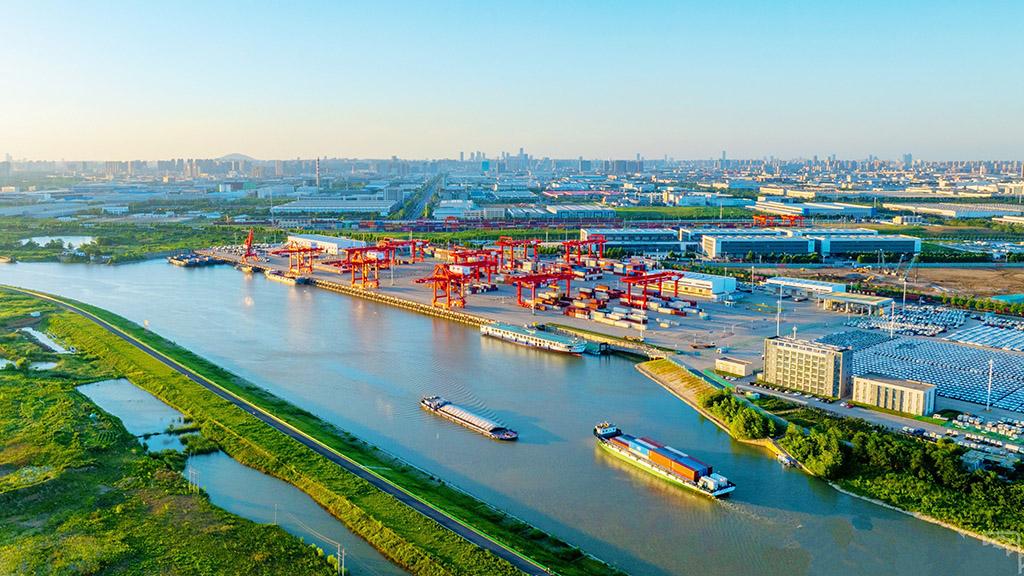 ADB Supports Green Port and Shipping Development in Anhui Province, PRC